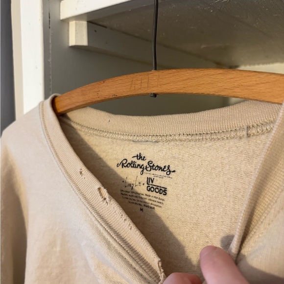 The Rolling Stones Cream Apparel - Picture 2 of 3